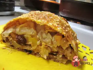 Ледачий яблучний штрудель