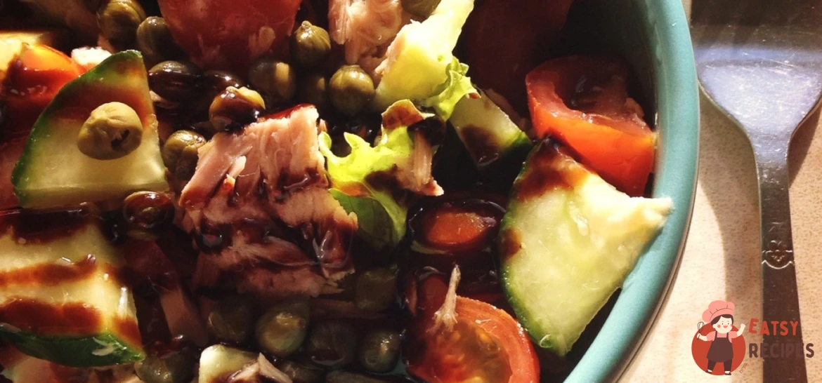 Салат з тунцем та каперсами