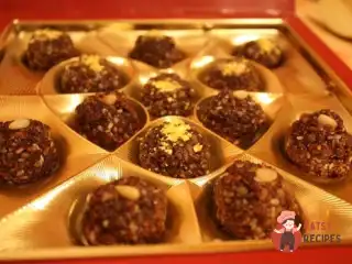 Сироїдчі цукерки з медом та насінням