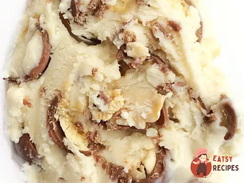 Морозиво з бейлісом та цукерками Maltesers