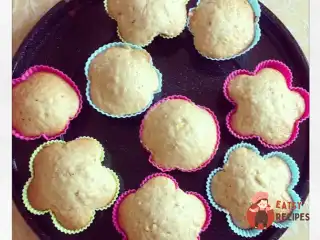 Маффіни з яблуками, морквою та бананами