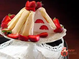 Желейний торт «Полунична Шарлотта» без випічки