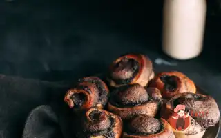 Макові Булочки
