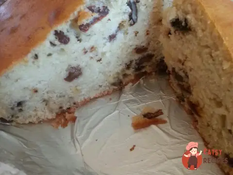Кекс із ізюмом на кефірі