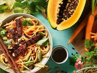 В'єтнамський салат з папайї