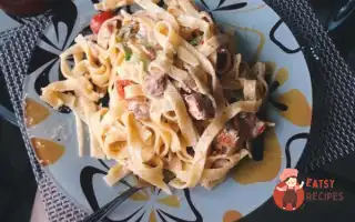 Спагетті З Лососем І Спаржею У Вершковому Соусі