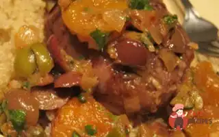 ﻿КУриця По-Марокканськи З Соусом З Кураги Та Оливок