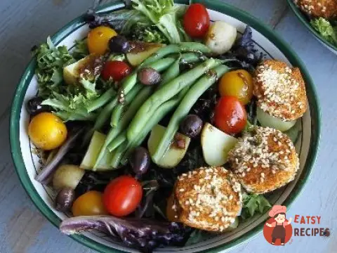 Сільський салат із козячим сиром