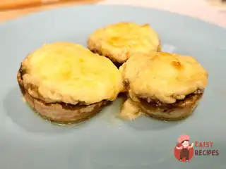 Печериці з тунцем у духовці