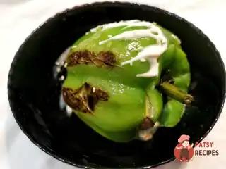 Перець, фарширований грибами та баклажаном