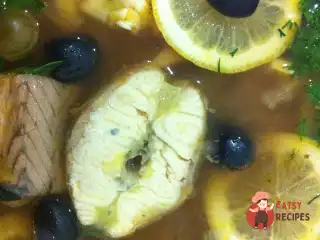 Солянка рибна збірна з каперсами