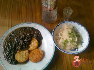 Картопляні котлети з грибною підливою