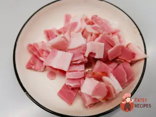 Крок 8: Курячі котлети з беконом