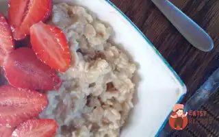 Вівсяна Каша З Полуницею