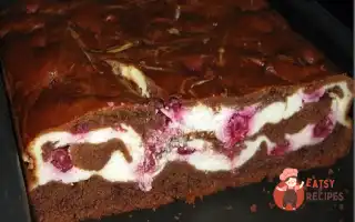 Пиріг З Сиром Та Вишнями