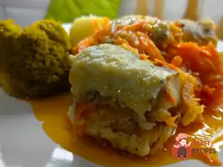 Мінтай з морквою