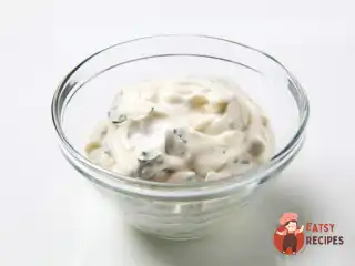 Майонезний соус з маринованими огірками
