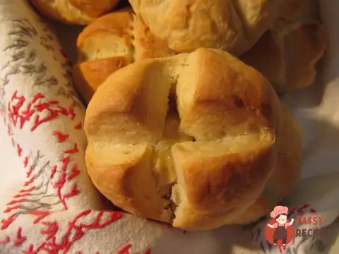 Молочні булочки до сніданку