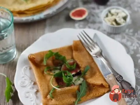 Млинці з нутового борошна