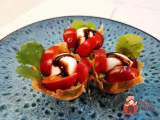 Тарталетки «Капрезе»