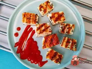 Класичний сир халумі з перцем та травами