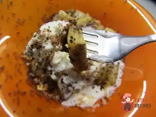 Десерт із запечених бананів