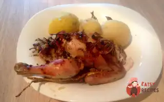 Курча Запечене Під Соусом З Компоту