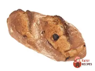 Хліб з родзинками, лісовими горіхами та шалотом