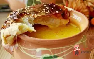 Гарбузовий Суп З Креветками В Горщиках, Під Листковими Кришечками