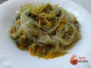 Крок 10: Фунчоза з овочами