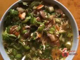 Гостро-кислий суп