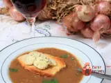 Цибульно-томатний суп