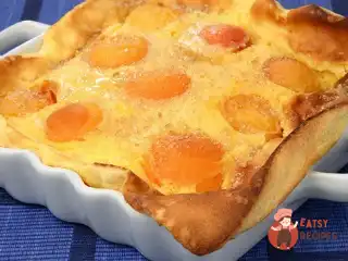 Абрикосовий пиріг з волоськими горіхами