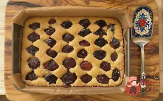 Пиріг з сливами