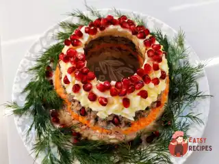 Салат "Гранатовий браслет"
