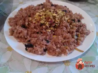 Шафрановий рис з фісташками (Мітха кесарі бхат)