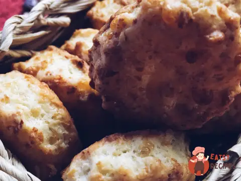 Дуже сирне печиво