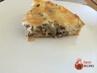 Лоранський пиріг з куркою, грибами та шпинатом