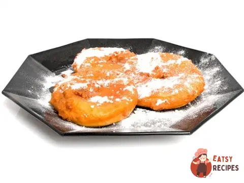 Яблучні оладки з корицею