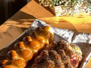 Традиційний єврейський святковий хліб (хала)