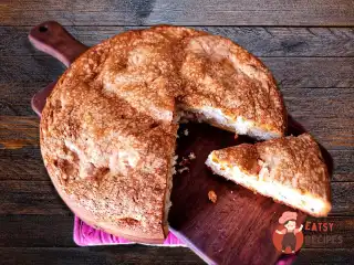 Шарлотка з антоновкою