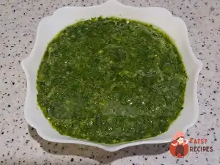 Зелена аджика без варіння