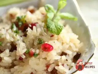 Плов з гранатом, сухофруктами та чебрецем