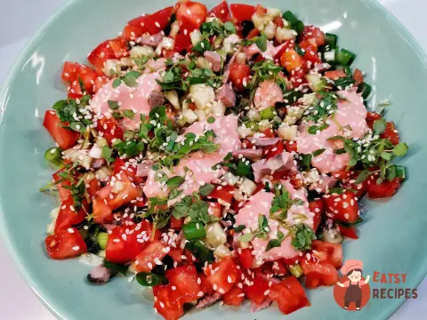 Овочевий салат з качиною грудкою
