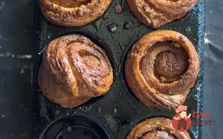 Ранкові Булочки З Мигдалем