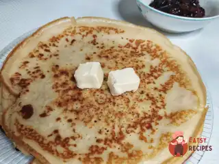 Млинці на ряженці