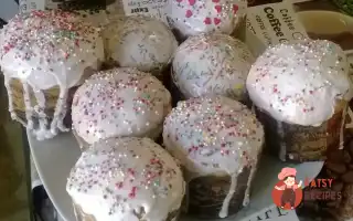 Паска З Волоським Горіхом Та Родзинками