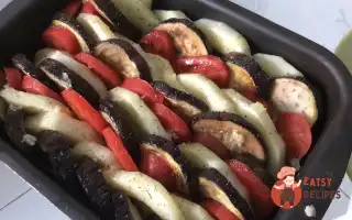 Овочева Запіканка З Баклажанами Та Кабачками