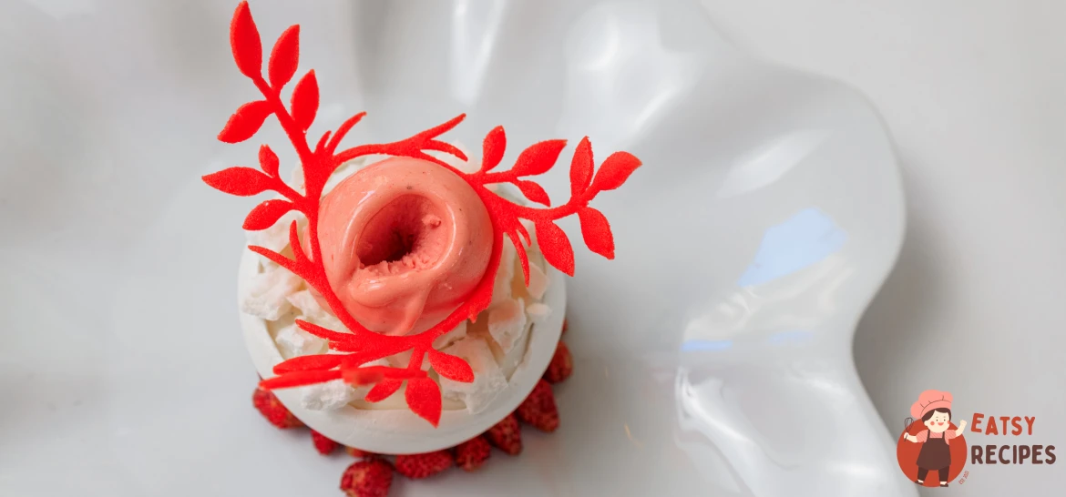 « pavlova » з полуницею