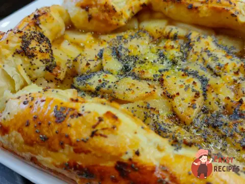Пиріг з грушами та маком